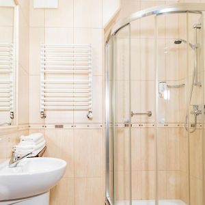 Private Bathroom Triple Room